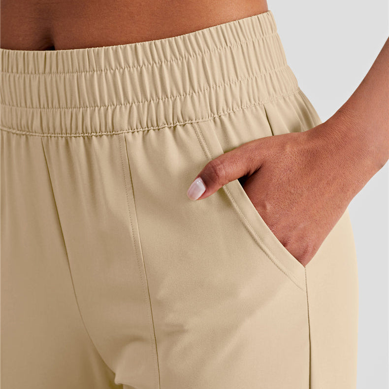 Athletic Cargo Pants Cropped