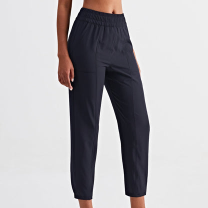 Athletic Cargo Pants Cropped