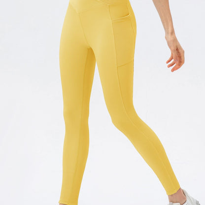 Ribbed V-Shape Leggings with Pockets