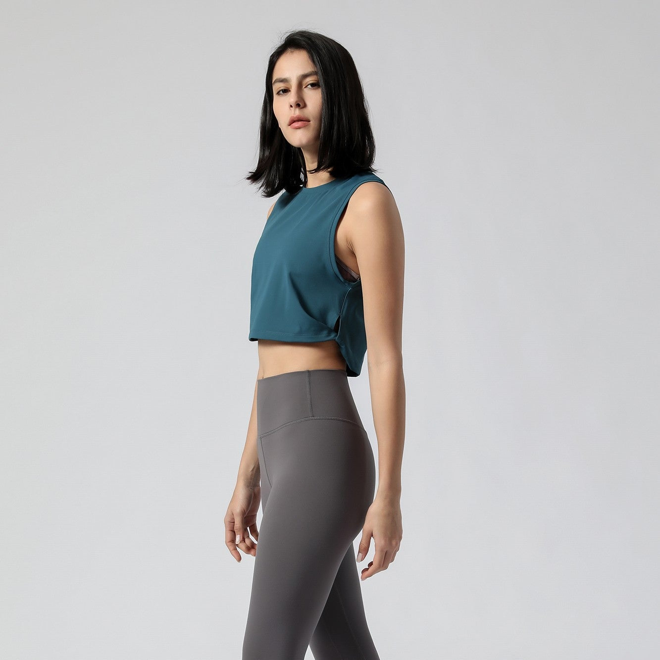 Sleeveless Crop Muscle Tank Top