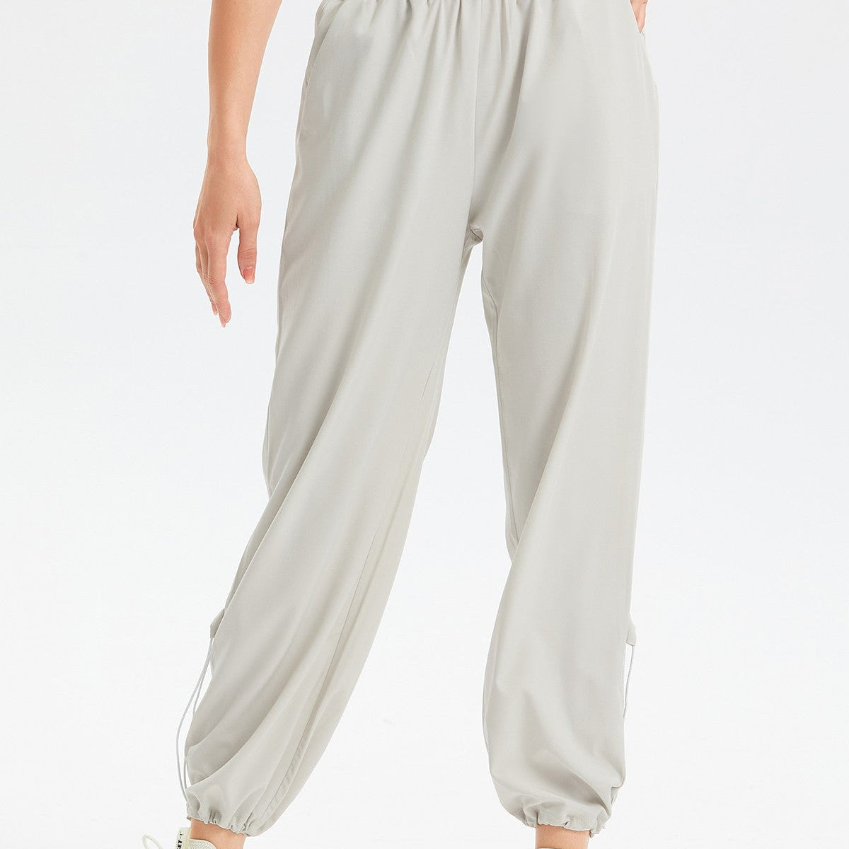 Tapered Jogger Scrub Pants with Adjustable Drawstring